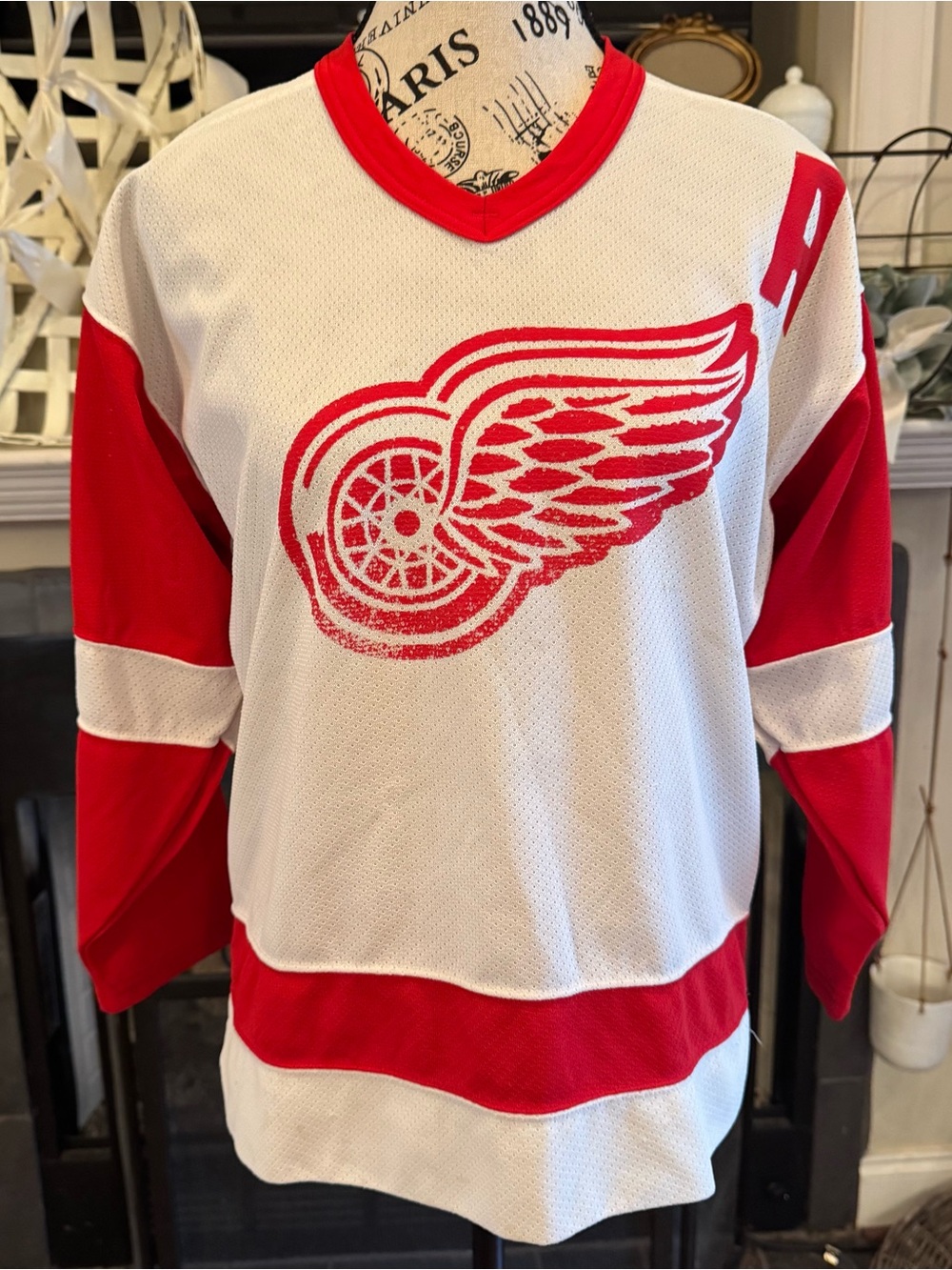 Vintage 90s CCM Detroit Red Wings Fedorov Jersey Youth L XL Women Hockey VTG EUC